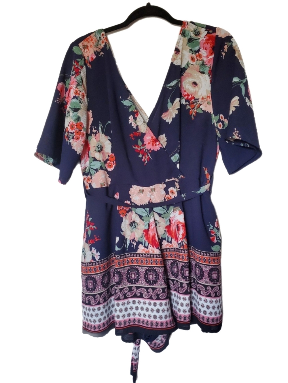 Francesca's Trixxi Belinda Blue Shorts Romper Floral Print-Women's Size X-Large